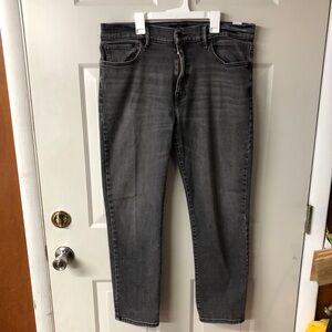 Lucky Brand Like New 223 Straight Black Denim Jeans size 36x32